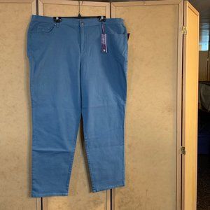Gloria Vanderbilt Plus Size Jean Size 22W